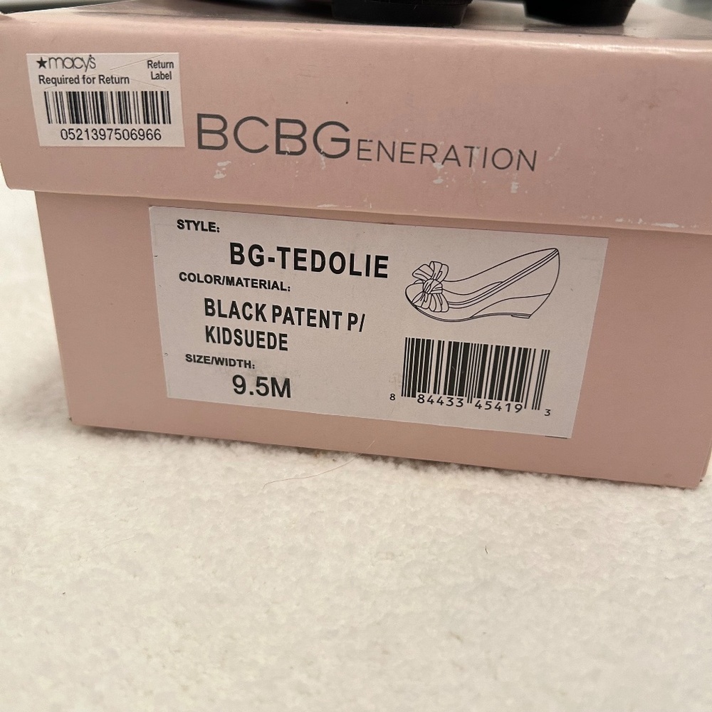 BCBGeneration Shoes - Picture 9 of 11